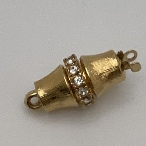 20mm single strand jewelry clasp 23kt gold plated with  Swarovski crystals